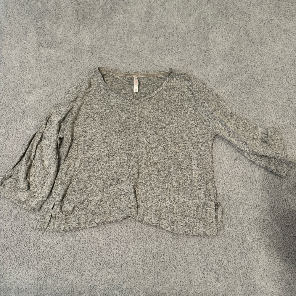 Gilligan & O'Malley Heather Gray Knit Top